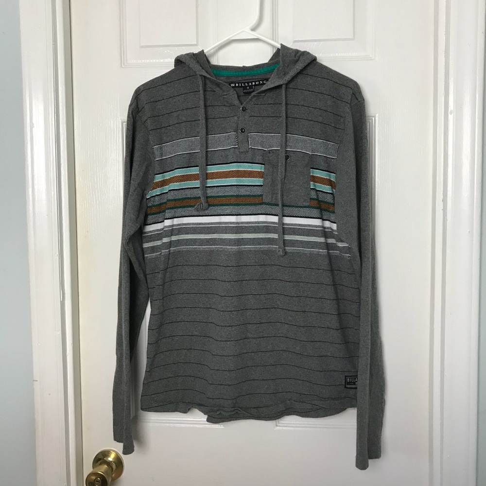 Billabong Hooded shirt. Size S